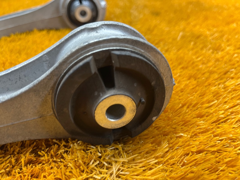 Рычаг подвески верхний, 3000 рублей, Красноярск