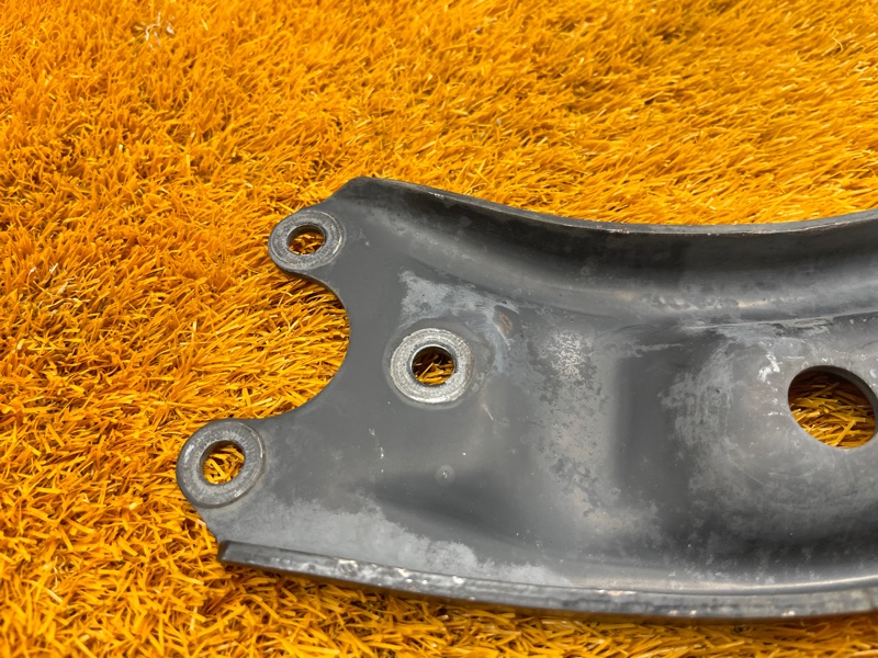 Рычаг подвески нижний, 2500 рублей, Красноярск