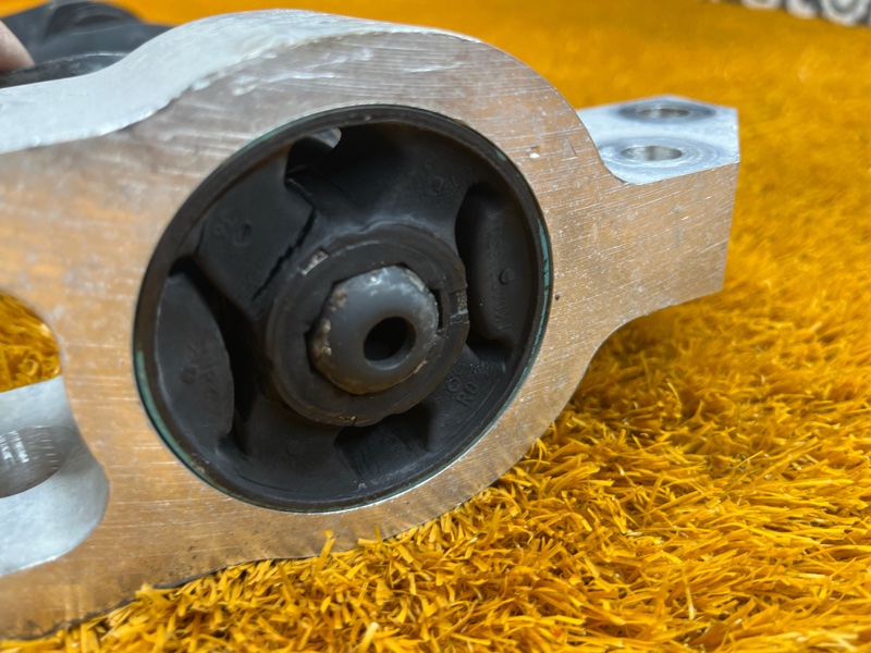 Рычаг подвески нижний, 2000 рублей, Красноярск