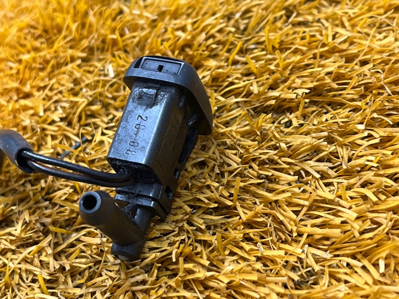 форсунка омывателя, 1000 рублей, Красноярск