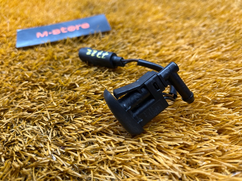 форсунка омывателя, 1000 рублей, Красноярск