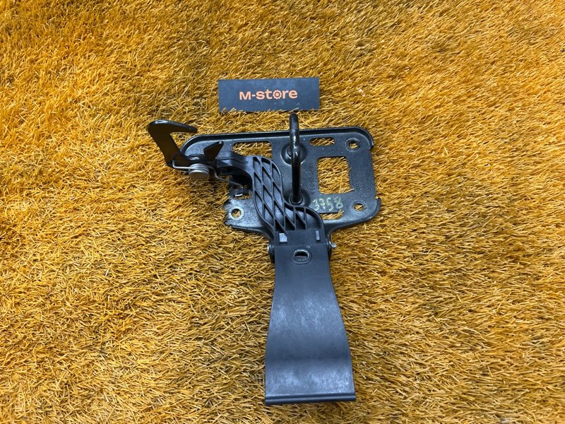 замок капота, 500 рублей, Красноярск