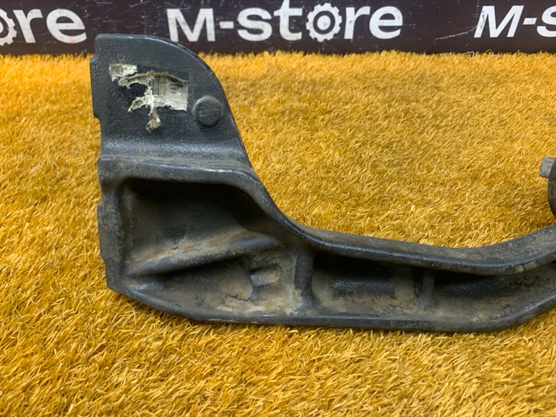 кронштейн редуктора, 1000 рублей, Красноярск