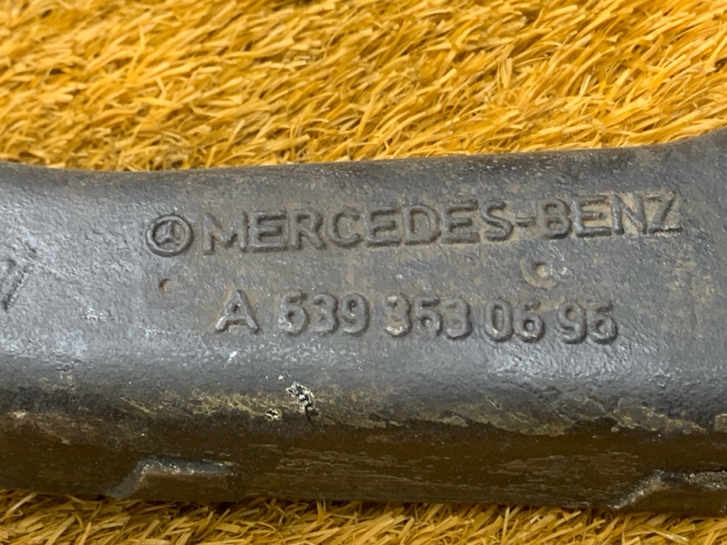 кронштейн редуктора, 1000 рублей, Красноярск