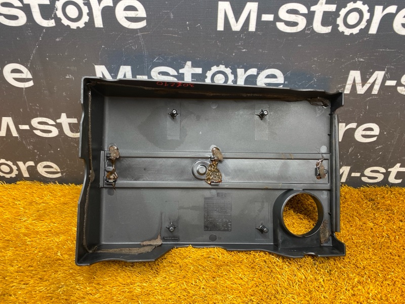 крышка двигателя, 500 рублей, Красноярск