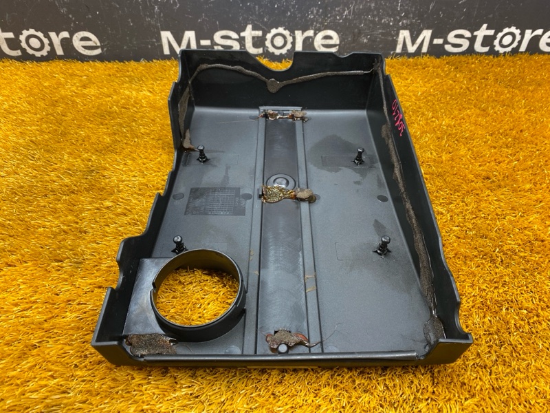 крышка двигателя, 500 рублей, Красноярск