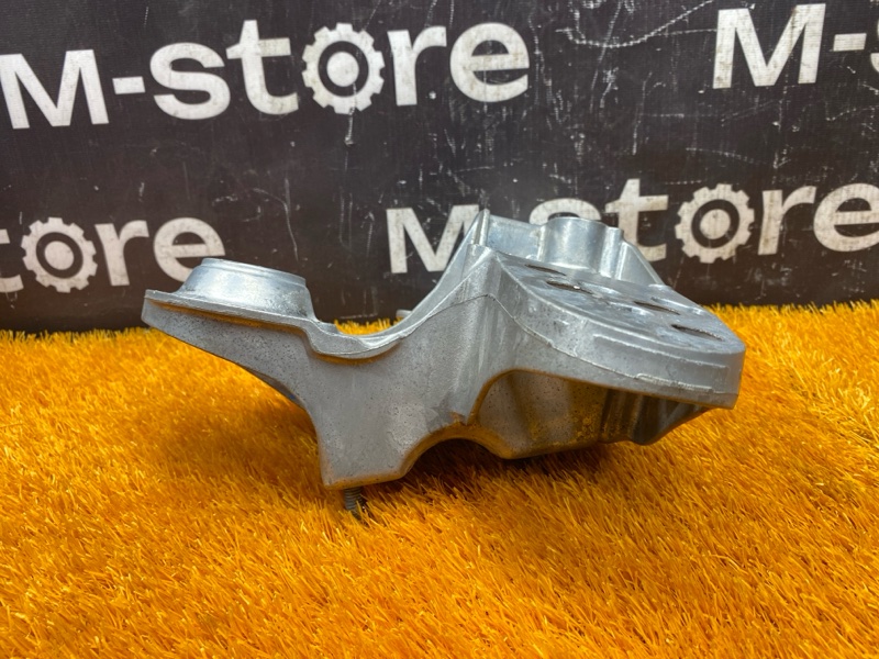 Кронштейн подушки двигателя, 1000 рублей, Красноярск