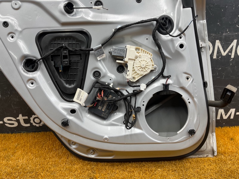 дверь, 10000 рублей, Красноярск