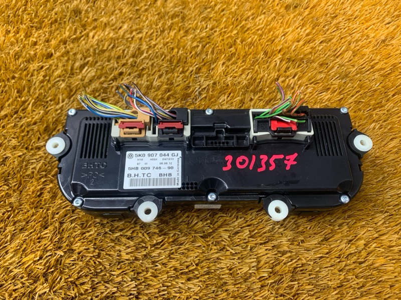 блок управления климат-контролем, 1000 рублей, Красноярск