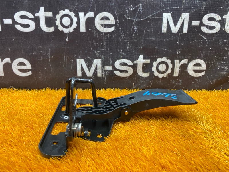 замок капота, 500 рублей, Красноярск