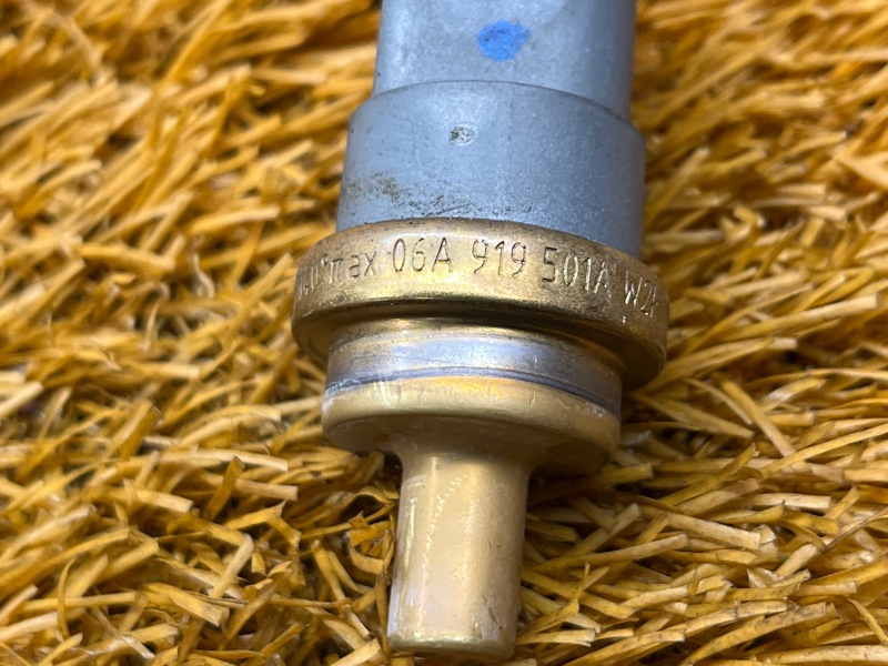 датчик температуры охлаждающей жидкости, 200 рублей, Красноярск