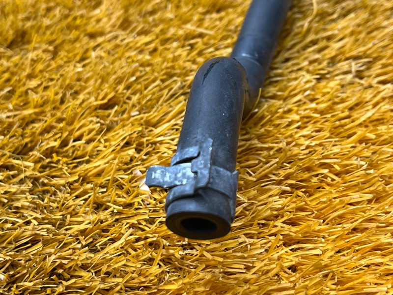 Патрубок картерных газов, 300 рублей, Красноярск