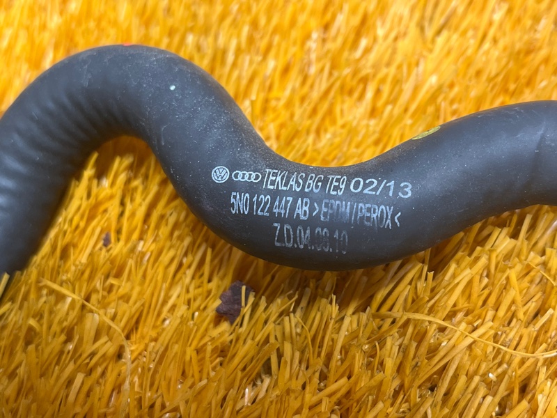 Патрубок системы охлаждения, 1500 рублей, Красноярск