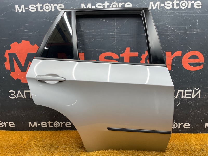 дверь, 10000 рублей, Красноярск