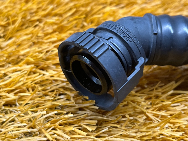 Патрубок картерных газов, 500 рублей, Красноярск