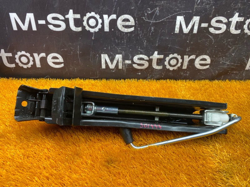 домкрат, 2500 рублей, Красноярск