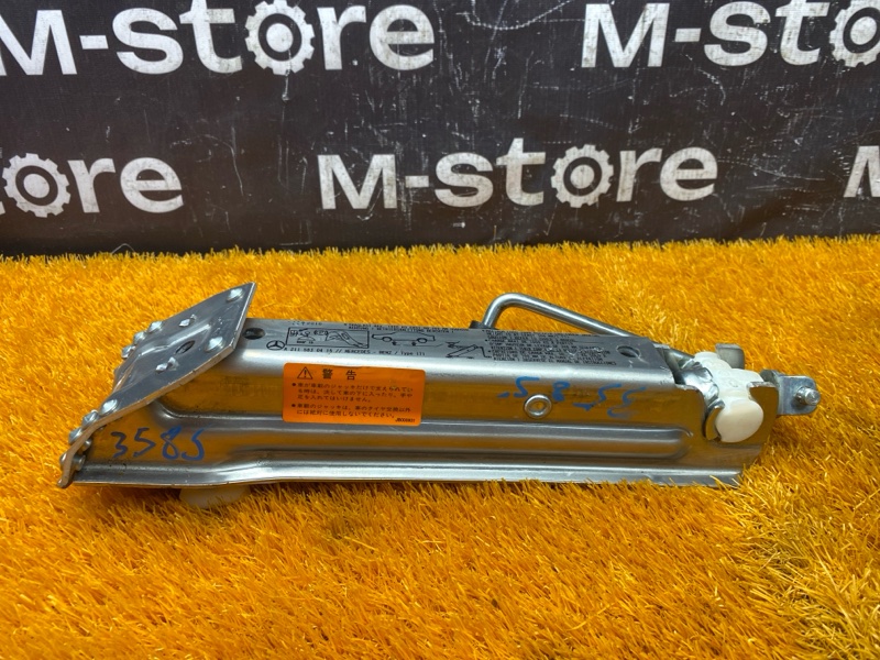 домкрат, 3000 рублей, Красноярск