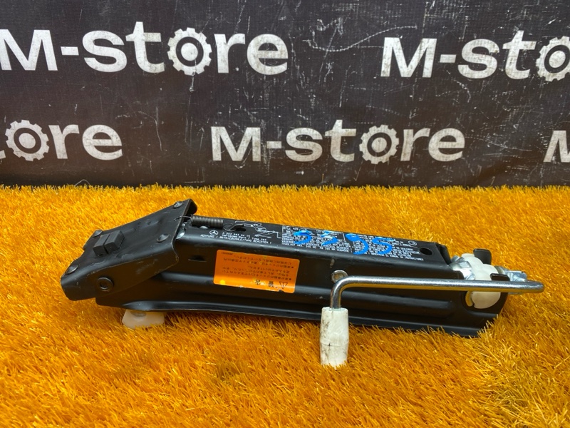 домкрат, 3000 рублей, Красноярск