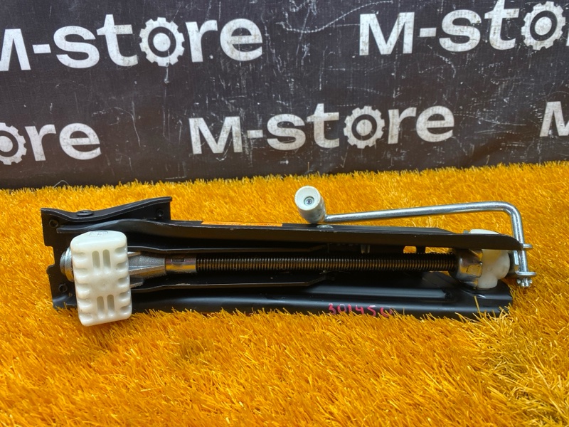 домкрат, 3000 рублей, Красноярск