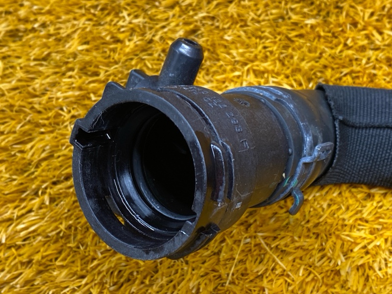 Патрубок радиатора нижний, 1000 рублей, Красноярск