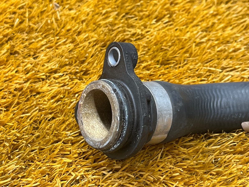 Патрубок системы охлаждения, 1000 рублей, Красноярск