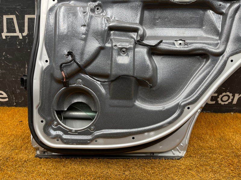 дверь, 10000 рублей, Красноярск