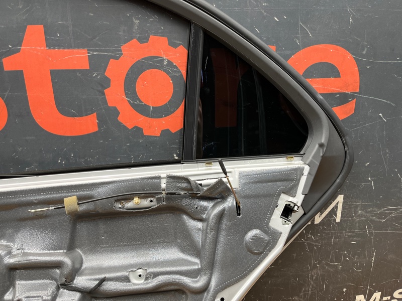 дверь, 10000 рублей, Красноярск