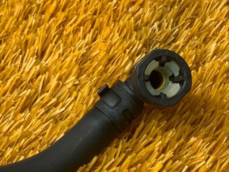 Патрубок картерных газов, 300 рублей, Красноярск