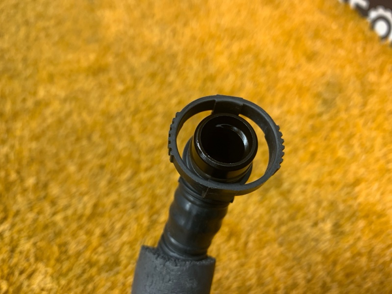 Патрубок картерных газов, 500 рублей, Красноярск