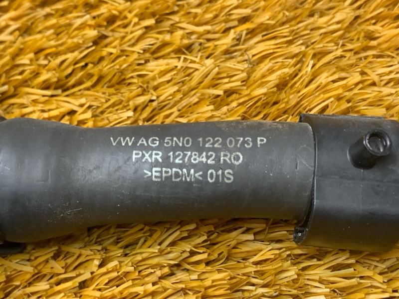 Патрубок системы охлаждения, 1500 рублей, Красноярск