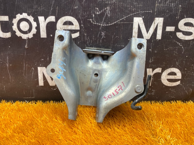 Кронштейн подушки двигателя, 600 рублей, Красноярск