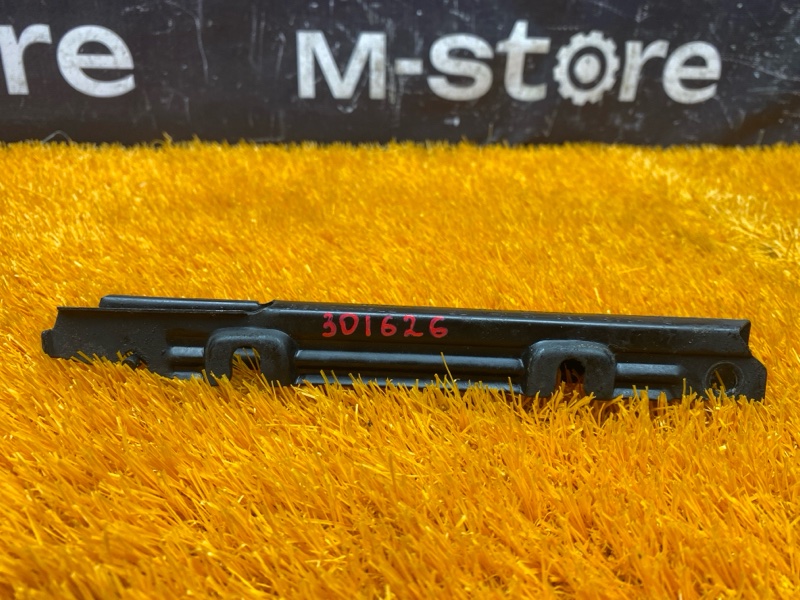 крепление бампера, 2000 рублей, Красноярск