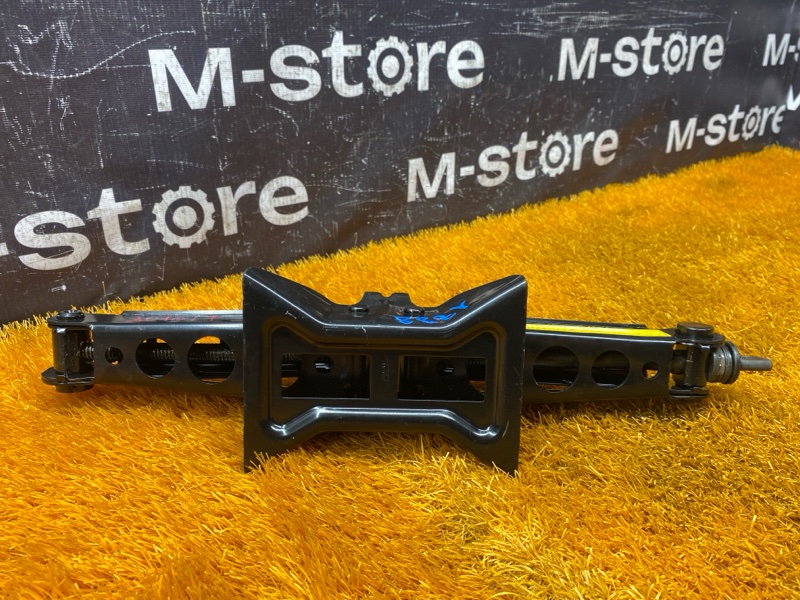 домкрат, 4500 рублей, Красноярск