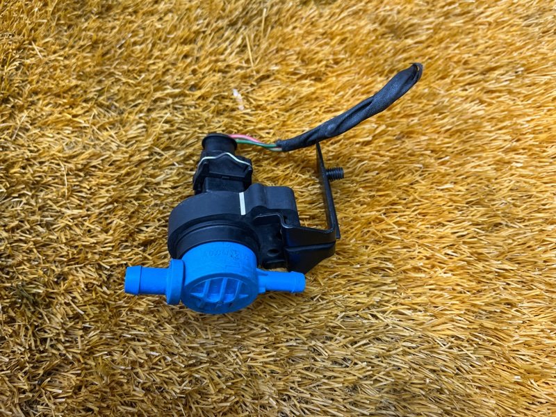 Клапан вентиляции топливного бака, 400 рублей, Красноярск