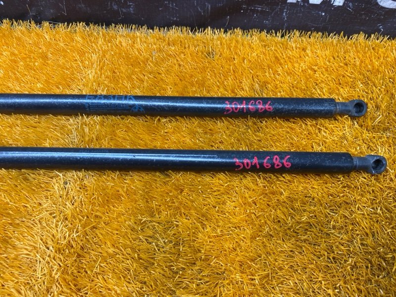 амортизатор багажника, 1800 рублей, Красноярск