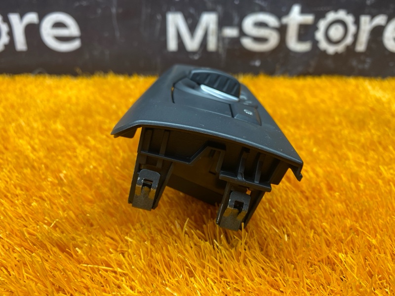 Переключатель света фар, 1000 рублей, Красноярск