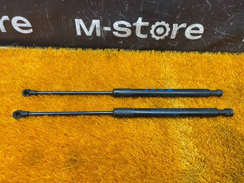 амортизатор капота, 900 рублей, Красноярск