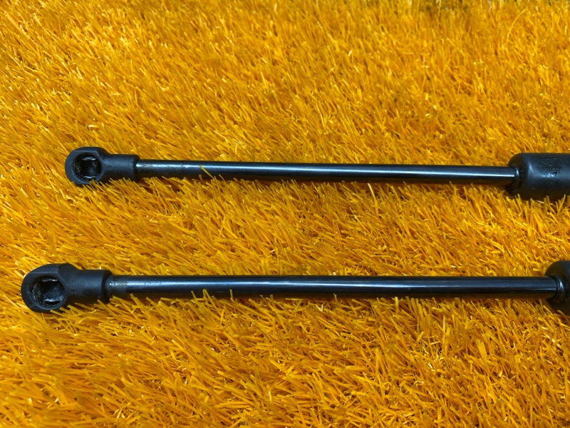 амортизатор капота, 900 рублей, Красноярск