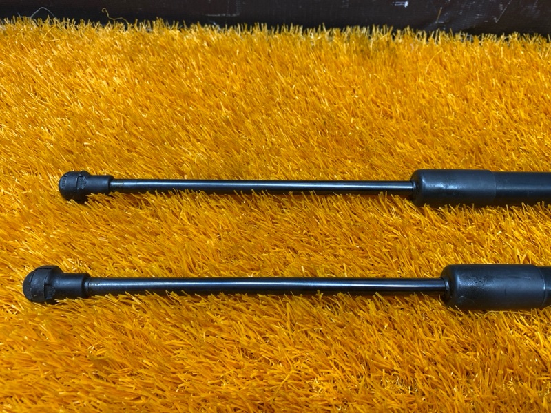 амортизатор капота, 900 рублей, Красноярск