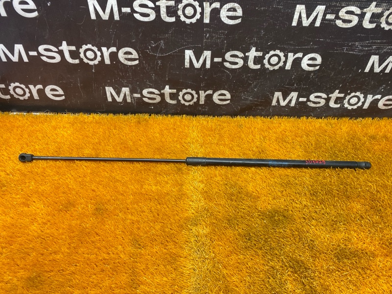 амортизатор капота, 500 рублей, Красноярск