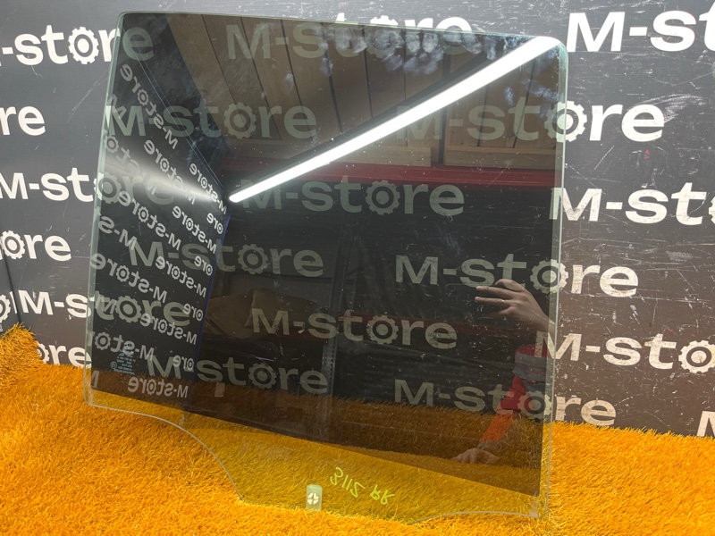 Стекло боковое, 700 рублей, Красноярск