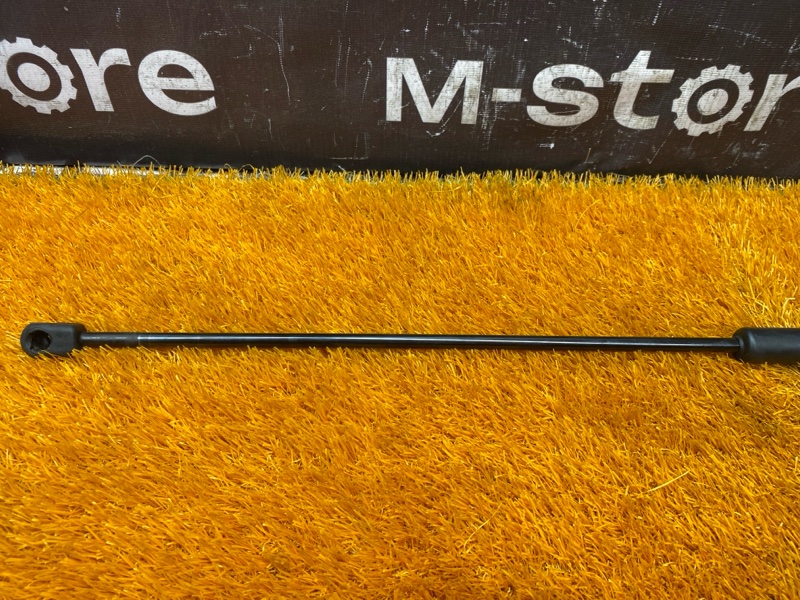 амортизатор капота, 500 рублей, Красноярск