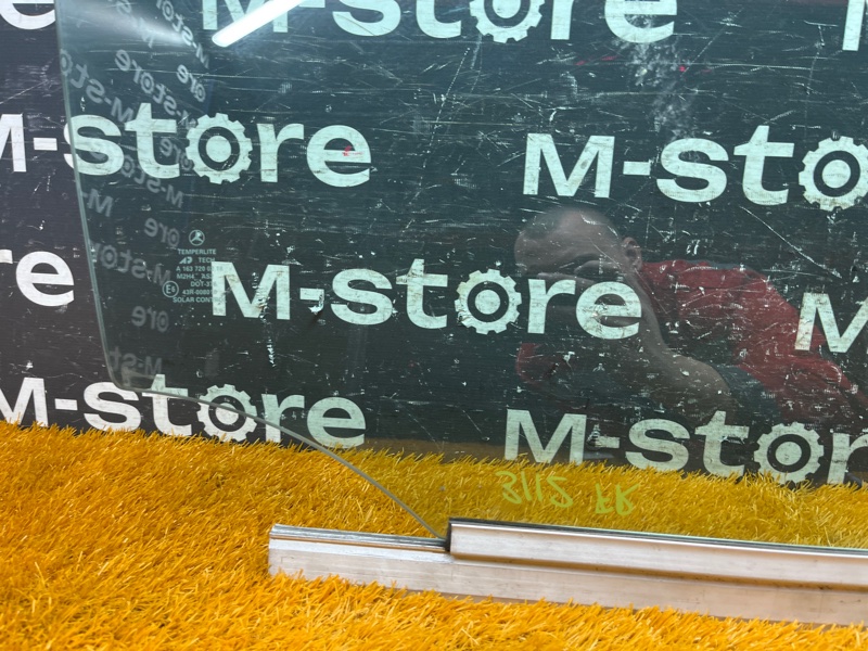 Стекло боковое, 1300 рублей, Красноярск