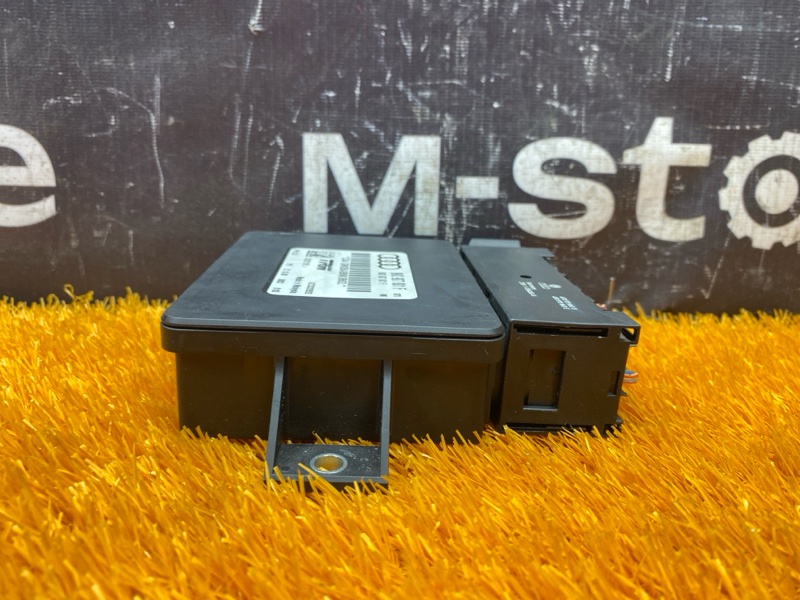 Блок управления стояночным тормозом, 300 рублей, Красноярск