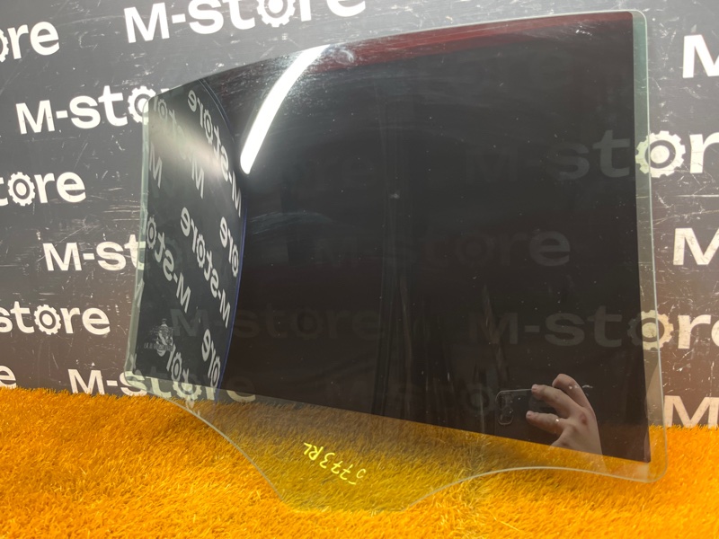 Стекло боковое, 800 рублей, Красноярск