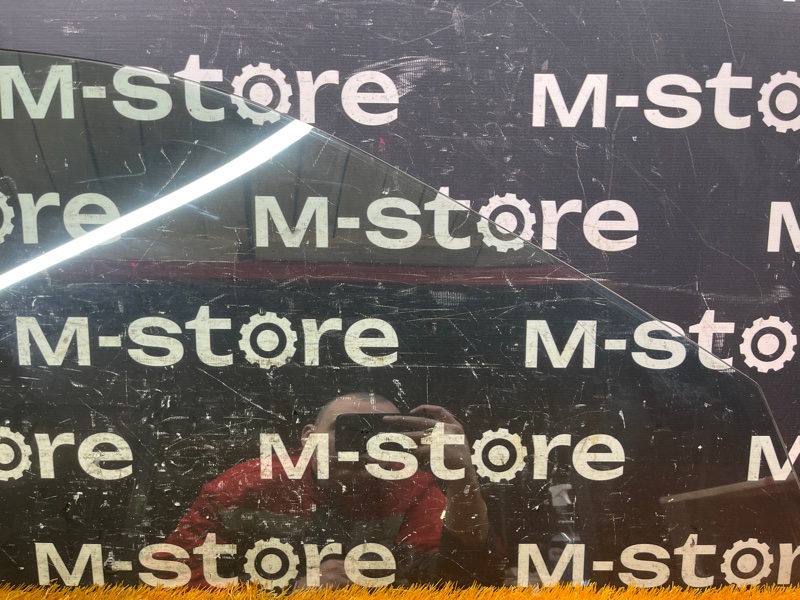 Стекло боковое, 1200 рублей, Красноярск