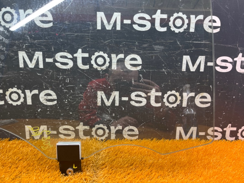 Стекло боковое, 2000 рублей, Красноярск