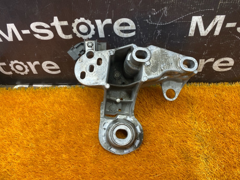 Кронштейн подушки двигателя, 1000 рублей, Красноярск