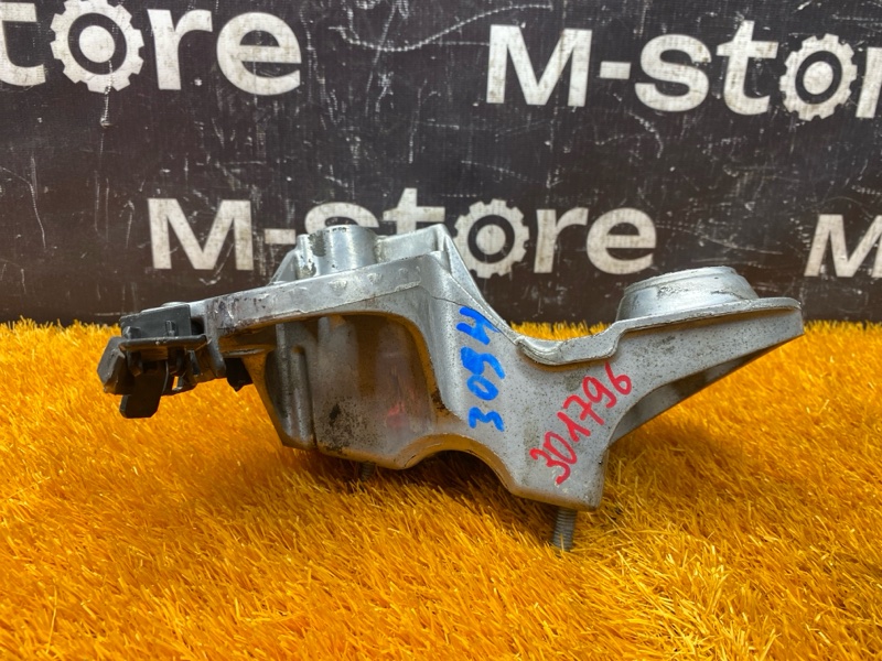 Кронштейн подушки двигателя, 1000 рублей, Красноярск