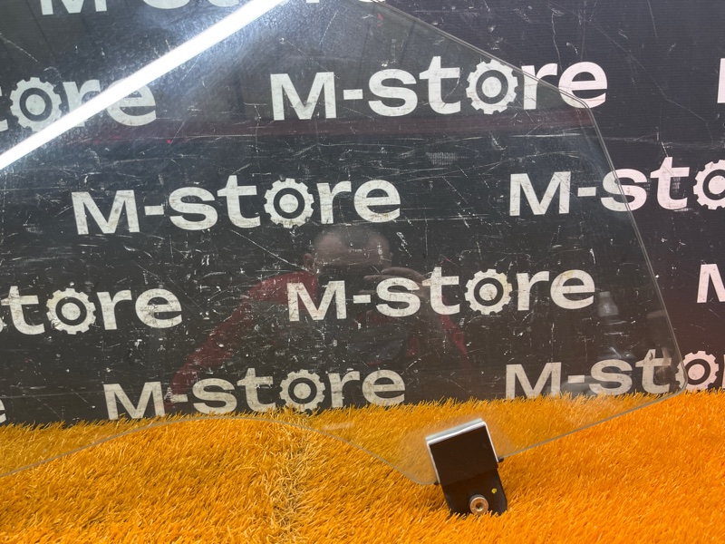 Стекло боковое, 5000 рублей, Красноярск